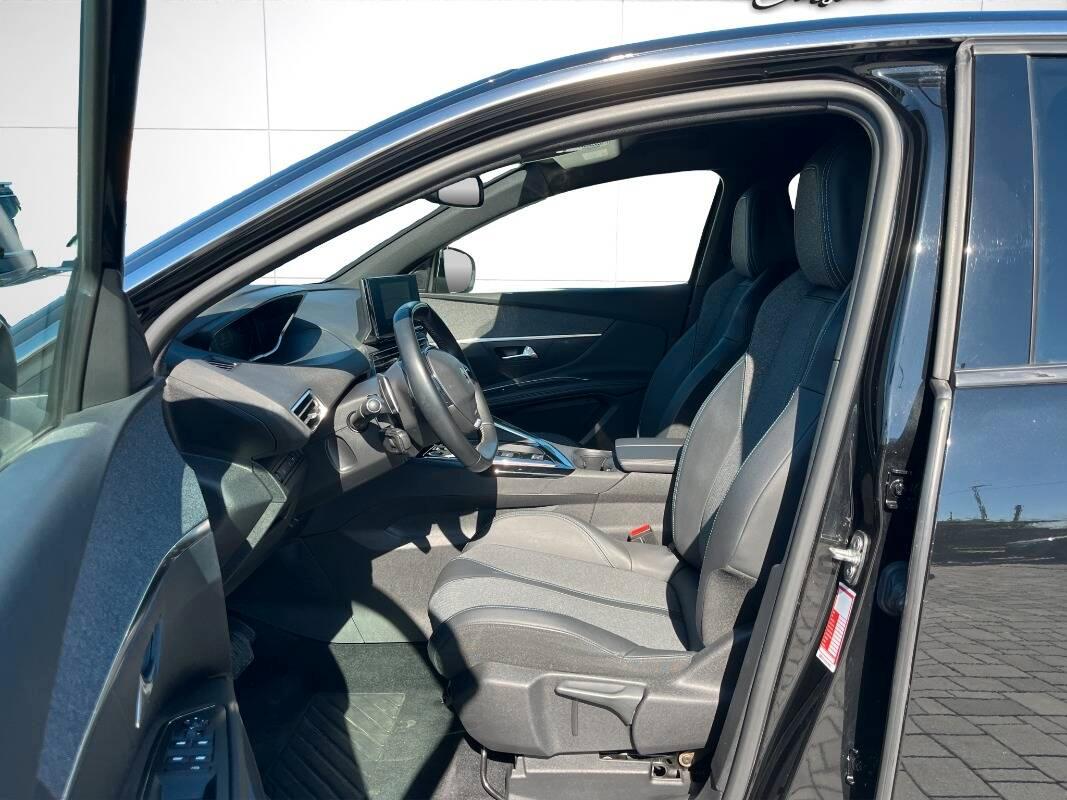 Peugeot 3008 II 1.6 hybrid4 phev Allure Pack 300cv e-eat8