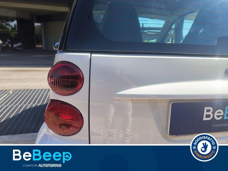 smart fortwo 1.0 MHD PASSION 71CV FL