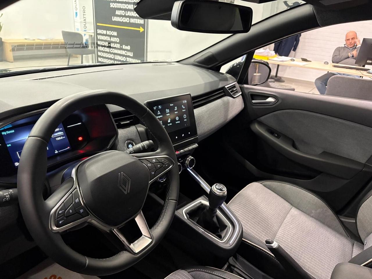 Renault Clio 1.0 tce Techno 90cv