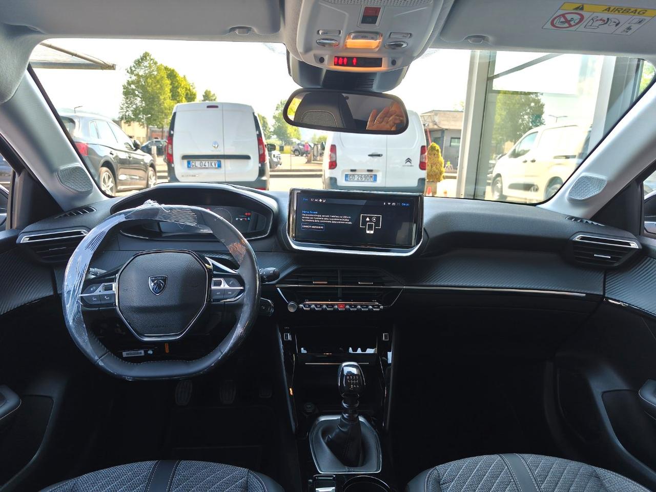 Peugeot 208 1.2 Allure s&s 100cv OK NEOPATENTATI