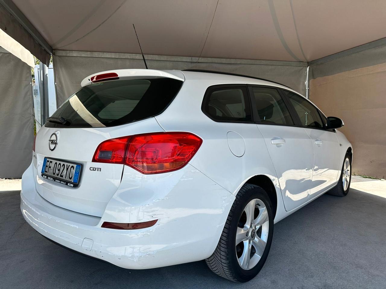 Opel Astra 1.7 CDTI 110CV Sports Tourer Cosmo