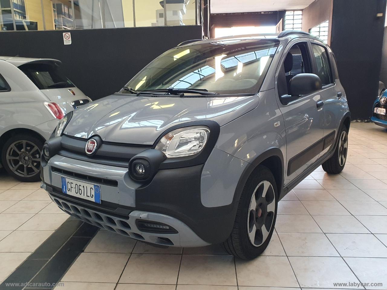 FIAT Panda 1.0 FireFly S&S Hybrid City Cross