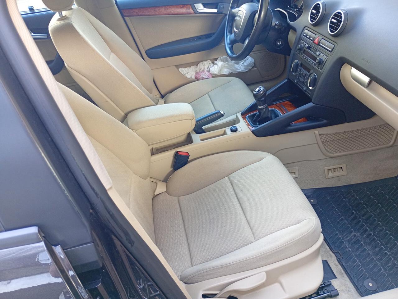 Audi A3 1.6 Ambiente