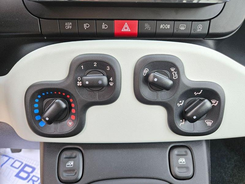 FIAT Panda Panda 1.0 FireFly S&S Hybrid Pandina CROSS