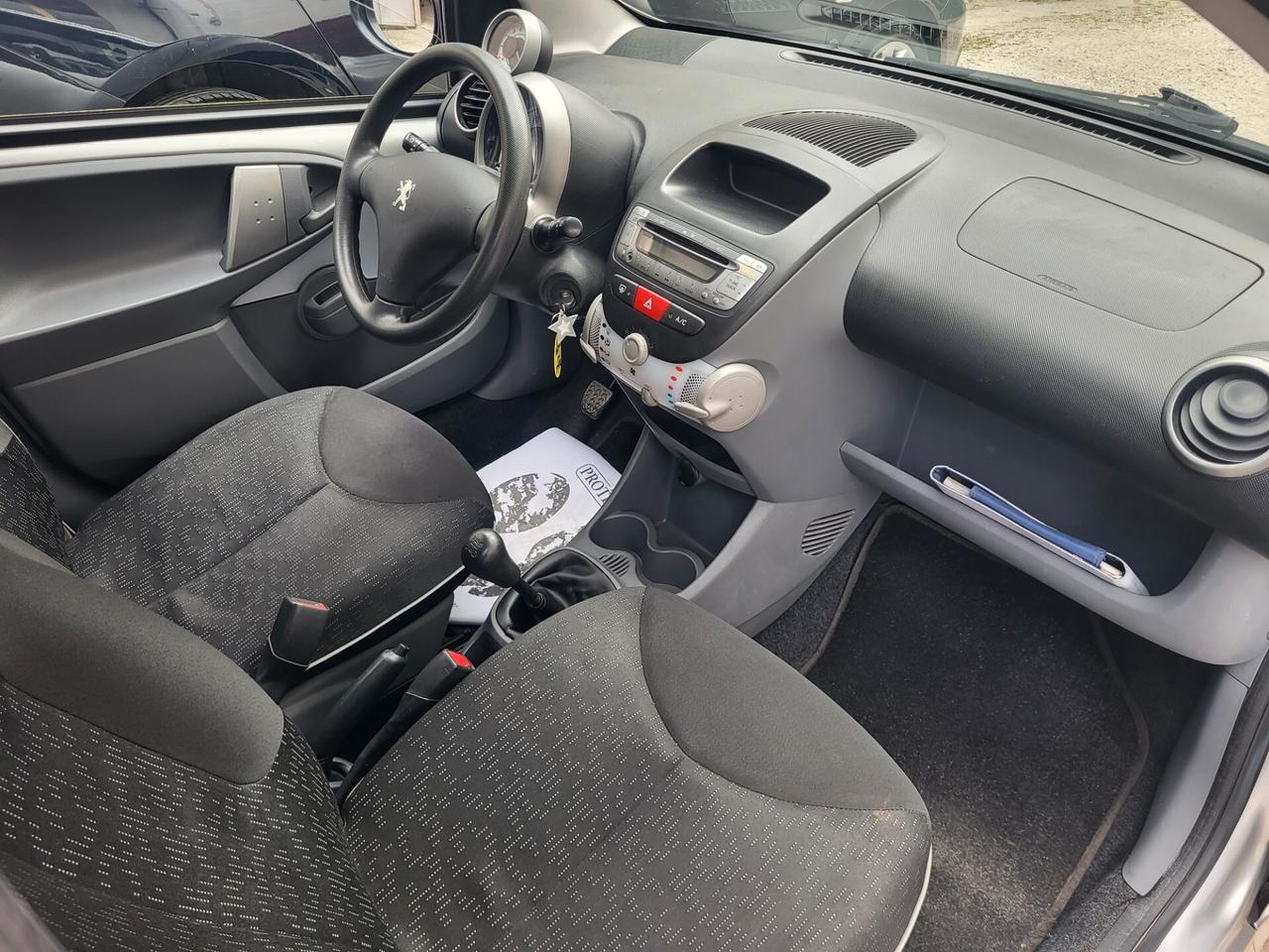 Peugeot 107 1.0 68CV 5p. Active