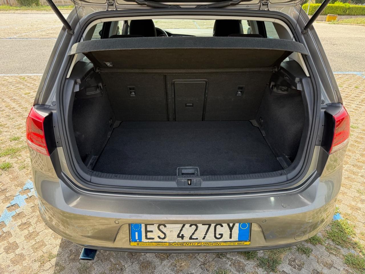 VOLKSWAGEN Golf 7 2013 1.6 TDI 105cv DSG Highline