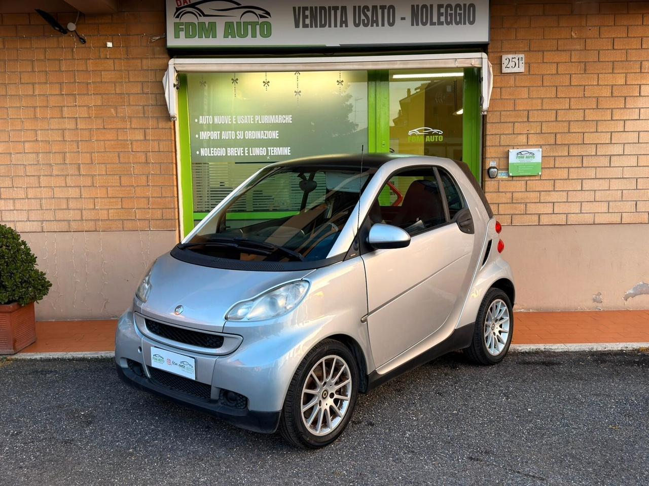 Smart ForTwo 1000 62 kW coupé passion