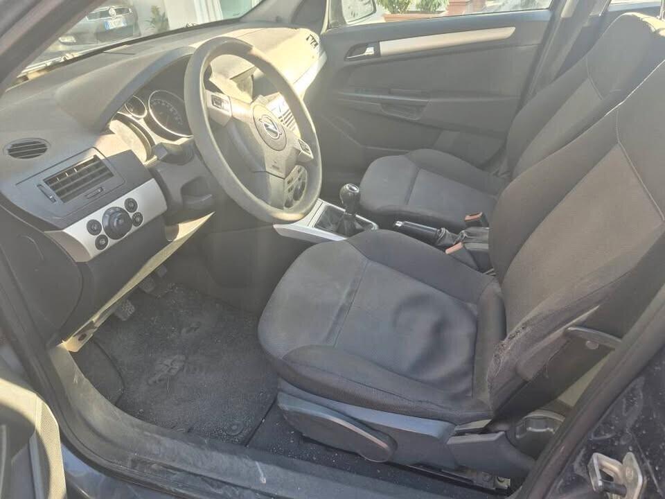 Opel Astra 1.7 CDTI 101CV 5 porte Enjoy