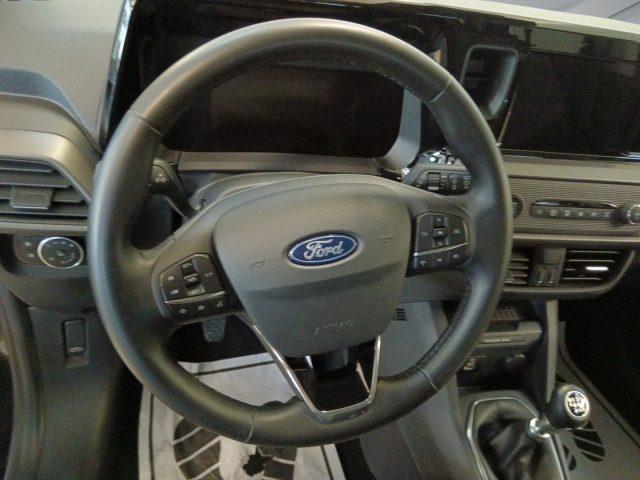 FORD Tourneo Courier 1.0 EcoBoost Titanium