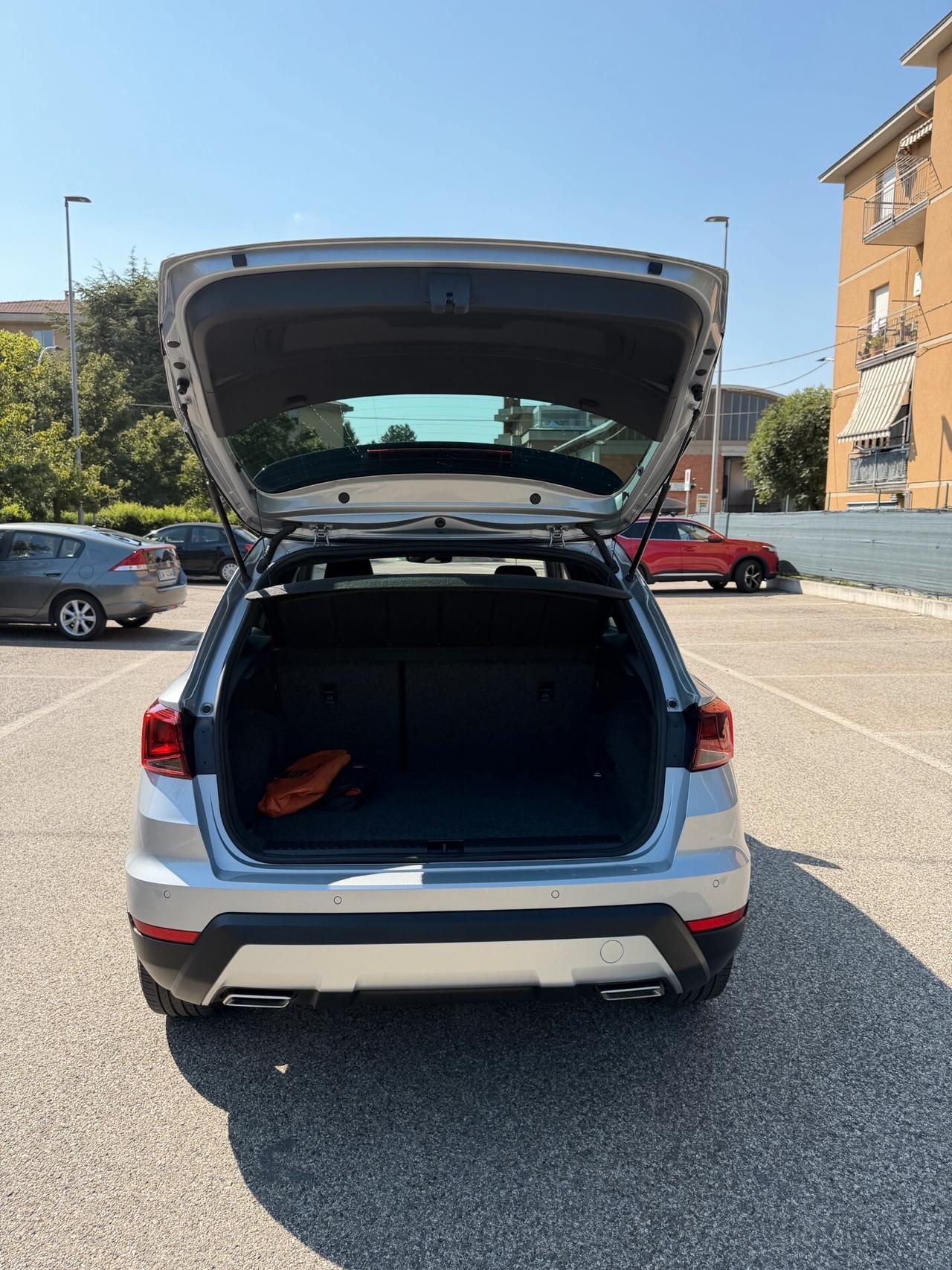 SEAT Arona 1.0 TGI FR - NAV. - NEOP. - 12 MESI DI GARANZIA -