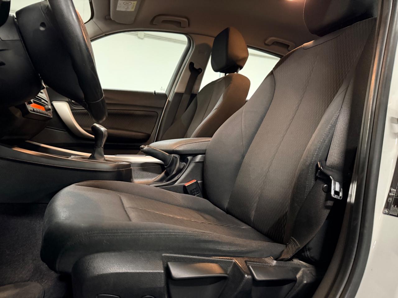 Bmw 114 114d 5p. Sport