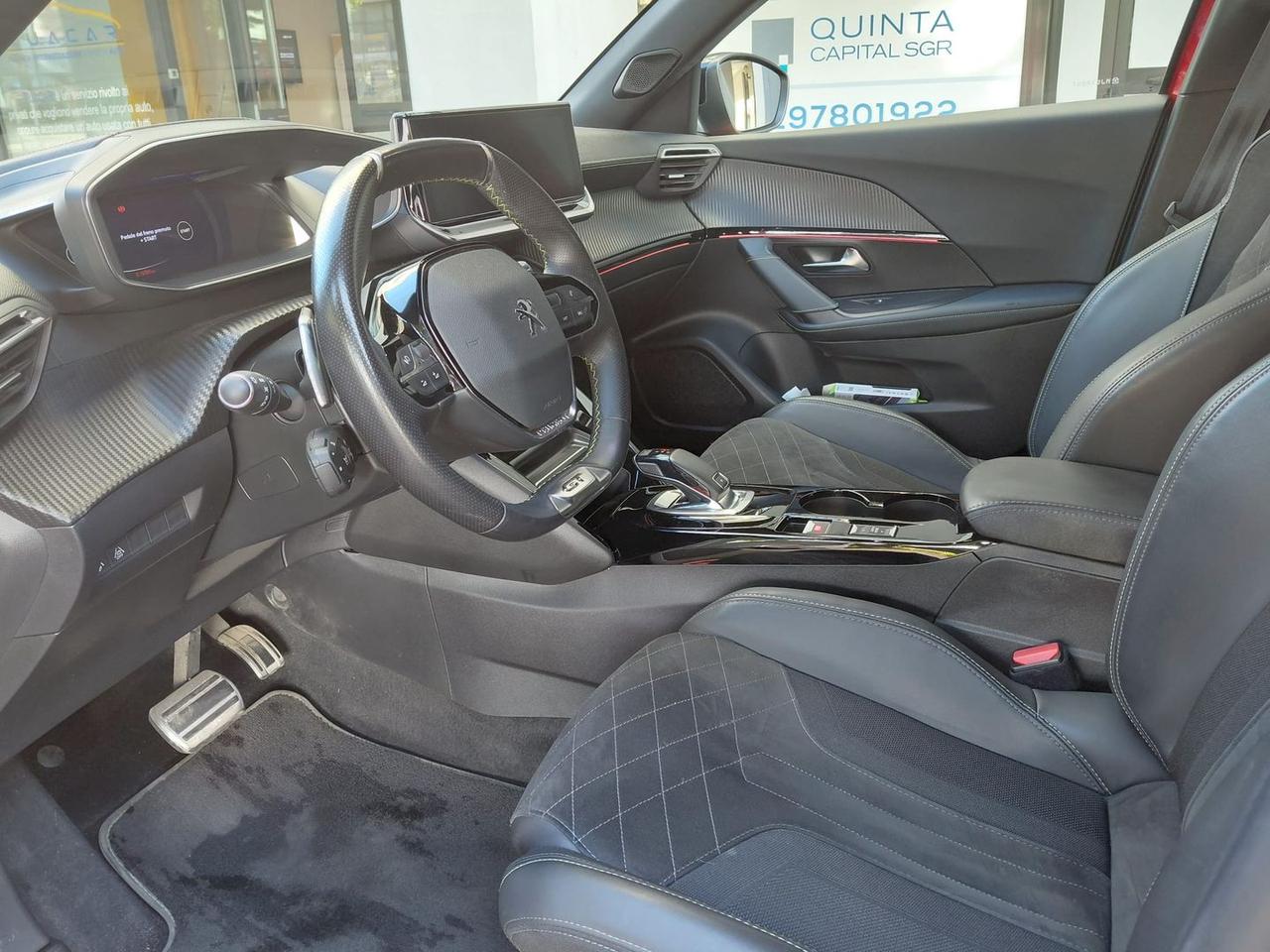 Peugeot 2008 Allure Pack 1.5 Blue HDI 130 #7949