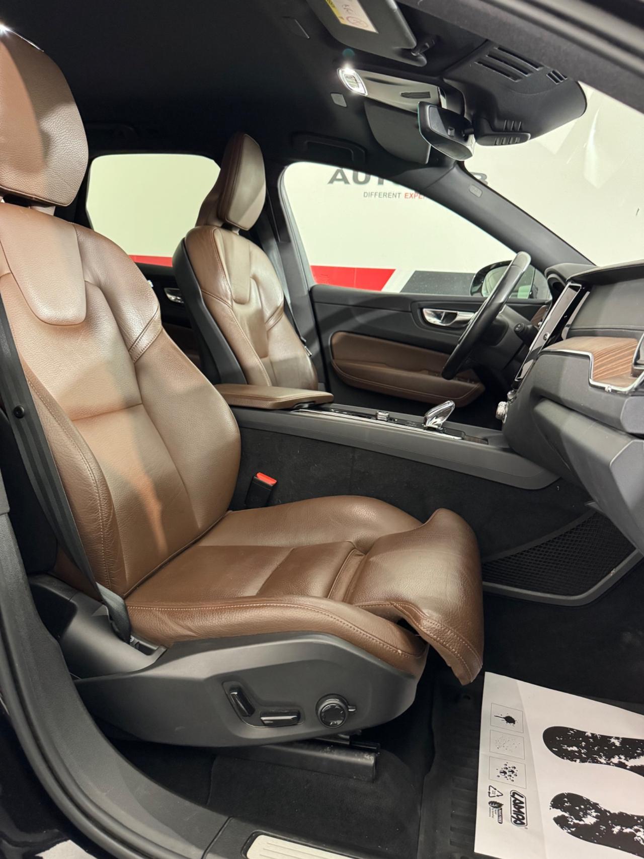 Volvo XC 60 XC60 B4 (d) AWD Geartronic Inscription FULL OPTIONAL, SEDILI IN PELLE CON REGOLAZIONE ELETTRICA CON MEMORIA, CRUISE ADATTIVO, CLIMA TRI-ZONA , PORTELLONE ELETTRICO, APPLE CARPLAY, FARI FULL LED AUTOMATICI E MOLTO ALTRO
