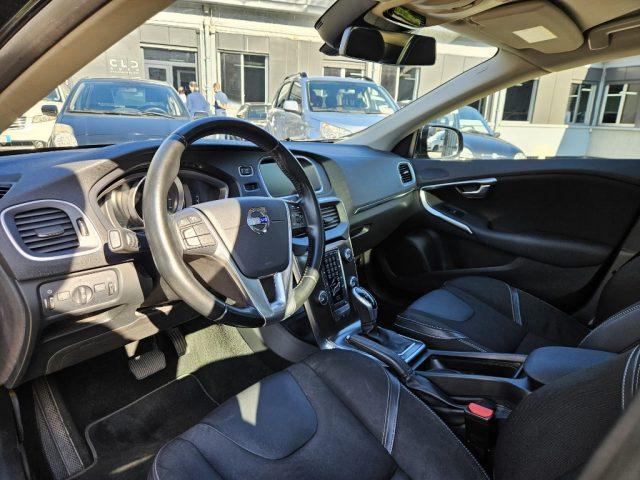VOLVO V40 D3 Geartronic