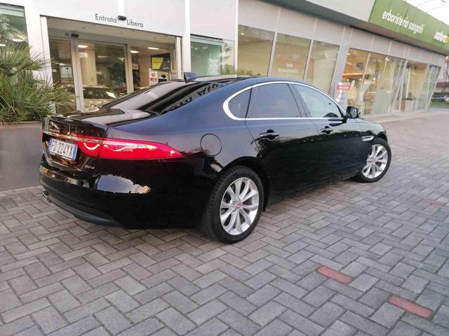 JAGUAR XF 2.0 D 180 CV aut. Prestige GUARDA IL VIDEO !!