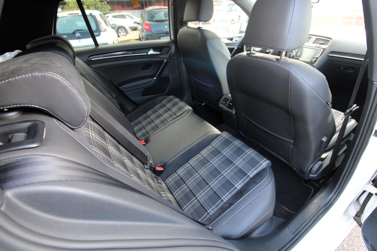 Volkswagen GOLF GTD BLUEMOTION TECHNOLOGY