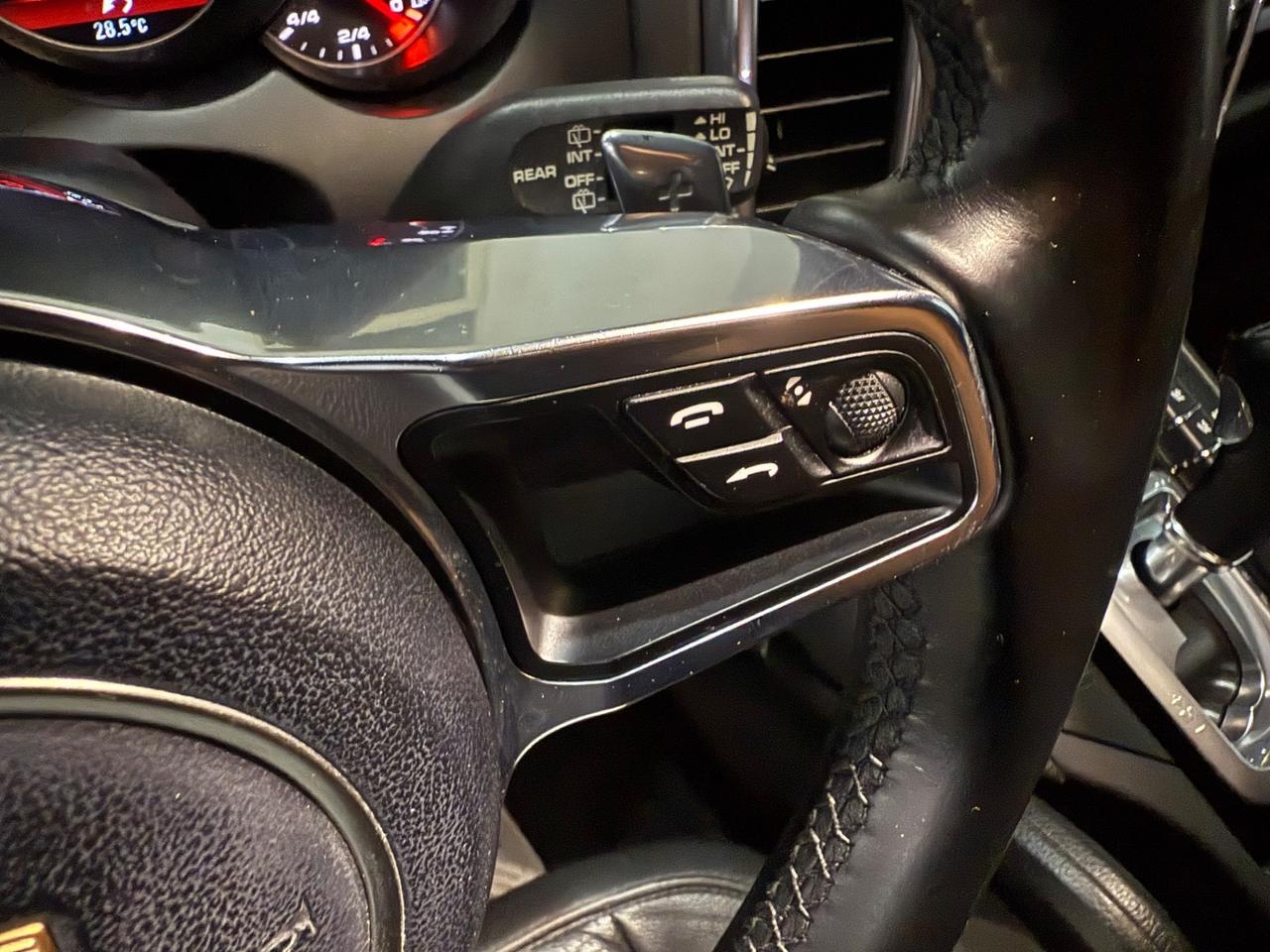 Porsche Cayenne 3.0D250cv BLACK+R21+CHRONO SPORT2016