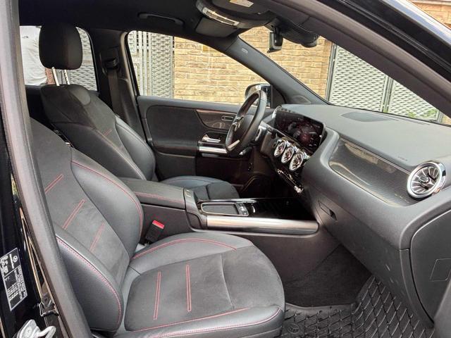 MERCEDES-BENZ GLA 200 d Automatic AMG Line Premium