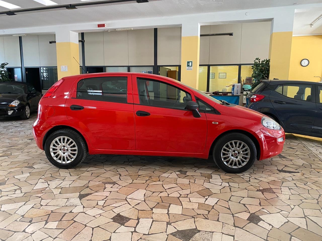 Fiat Punto 1.3 MJT II S&S 95 CV 5 porte Street
