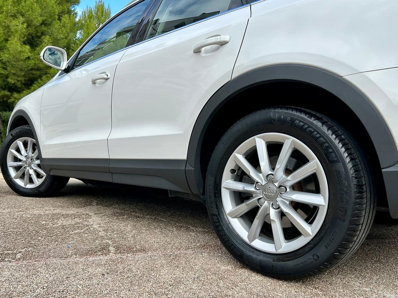 Audi Q3 2.0 TDI Business S-Tronic #7316