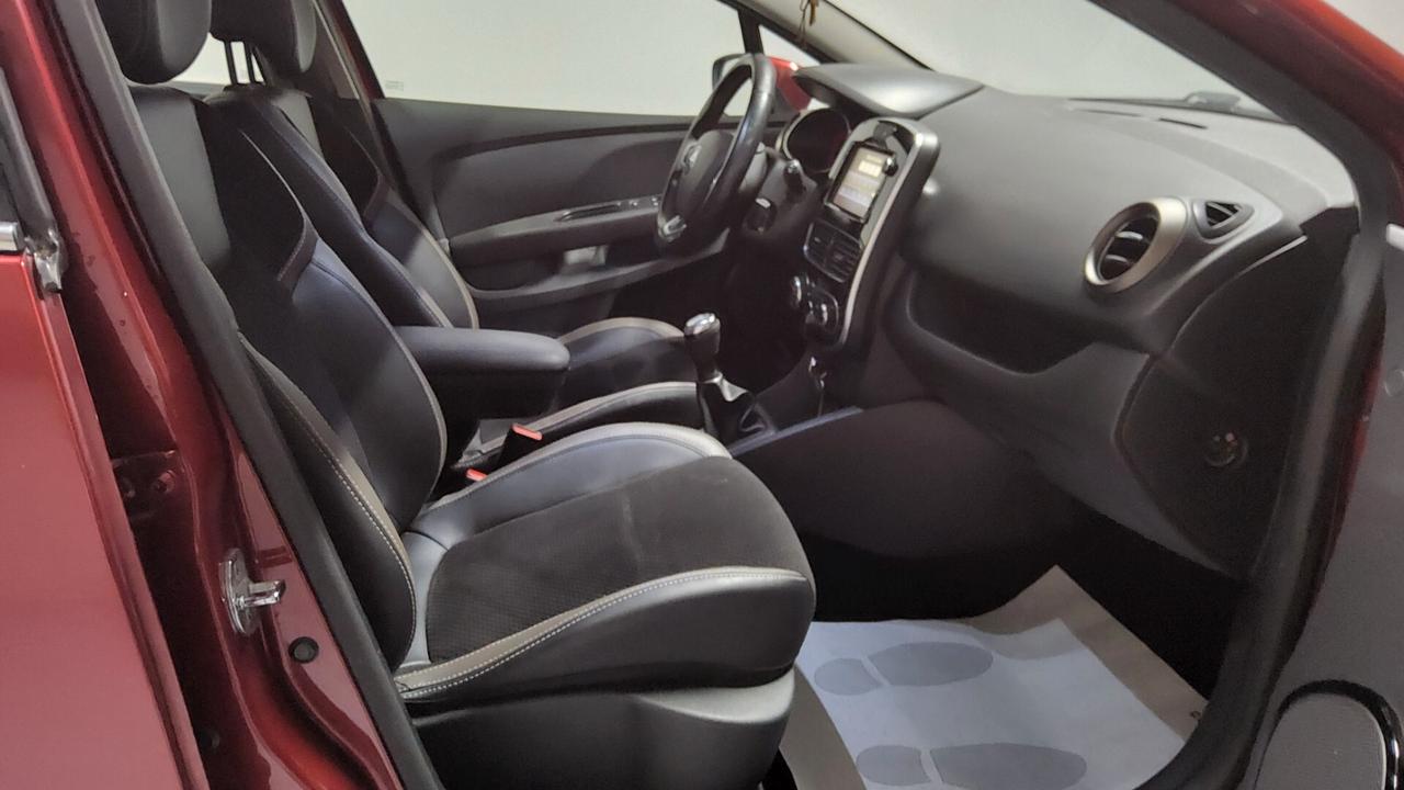 Renault Clio dCi 8V 90CV EDC Start&Stop 5 porte Energy Intens