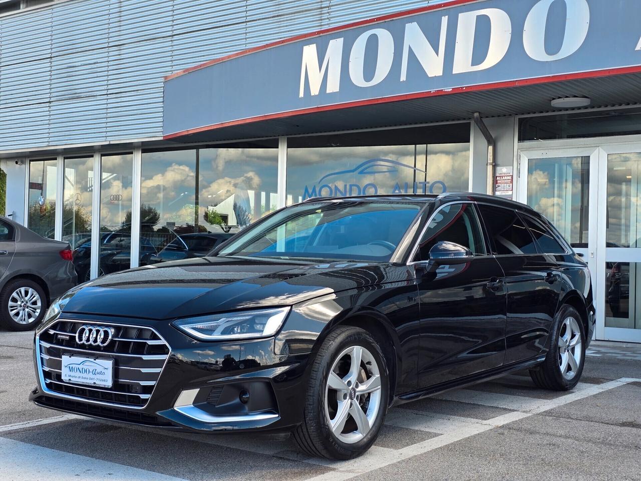 Audi A4 Avant 40 TDI quattro S tronic Bus.