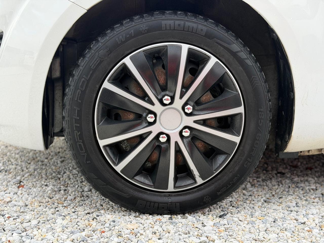 Suzuki Splash 1.0 VVT GL Style