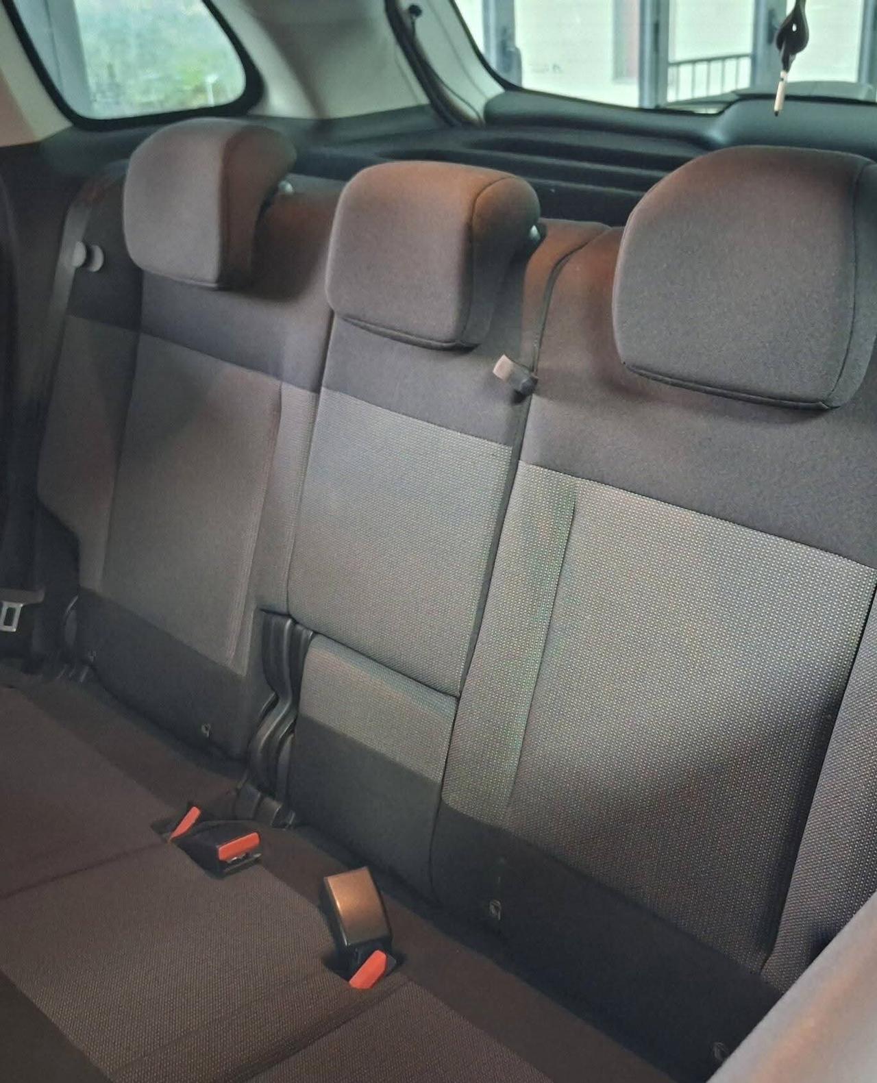 C3 Aircross 110cv Shine cambio automatico uniproprietario