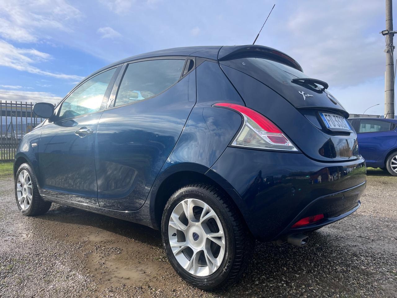 Lancia Ypsilon 1.3 MJT 16V 95 CV S&S Platinum