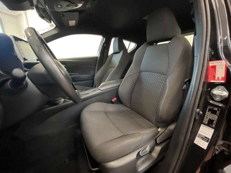 Toyota C-HR 1.8 Hybrid E-CVT Active