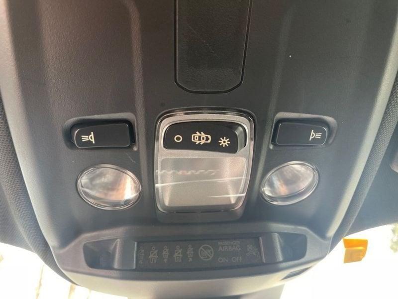 Peugeot 2008 1.2 puretech Active s&s 100cv