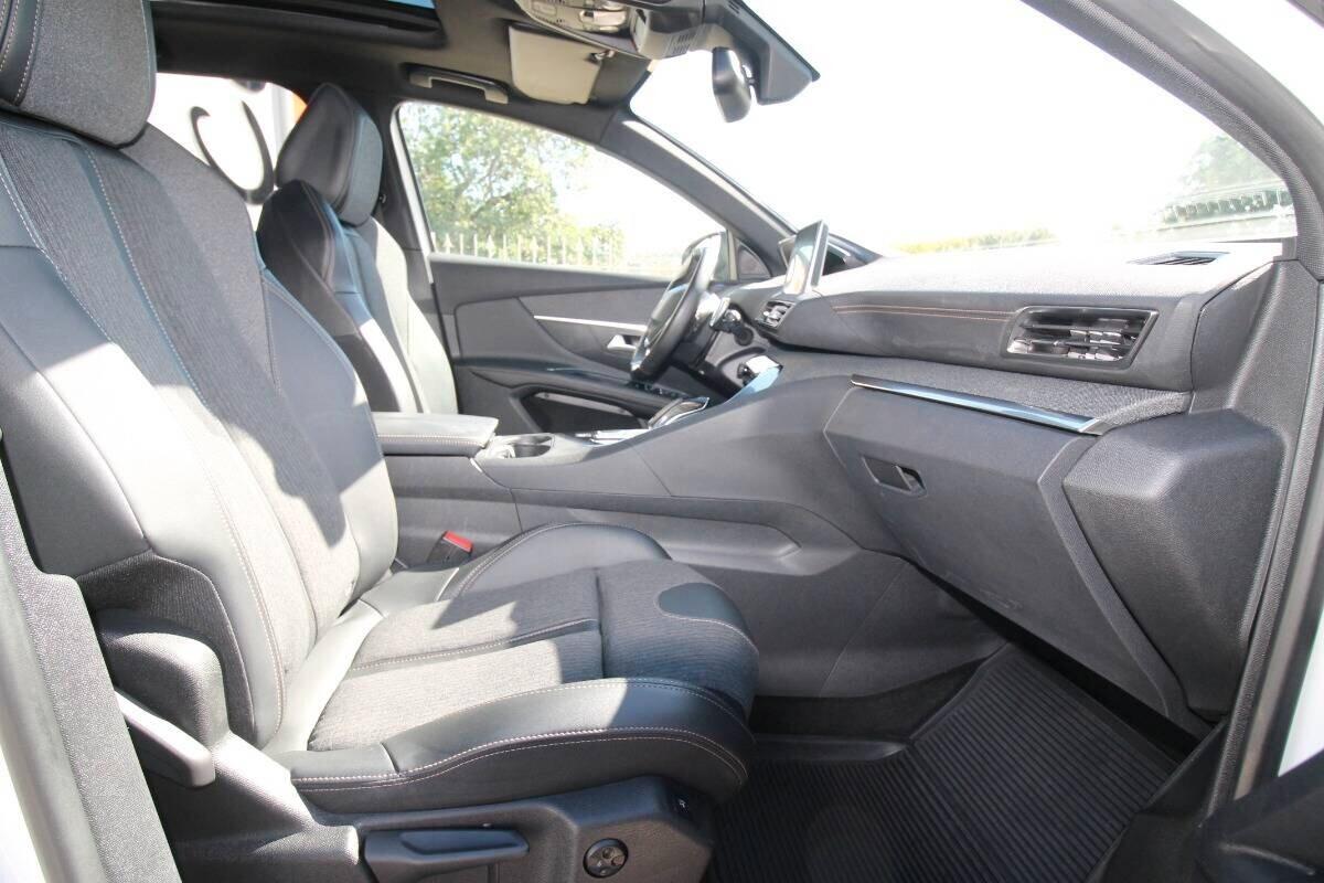 Peugeot 3008 BlueHDi 130 EAT8 GT Line 2020