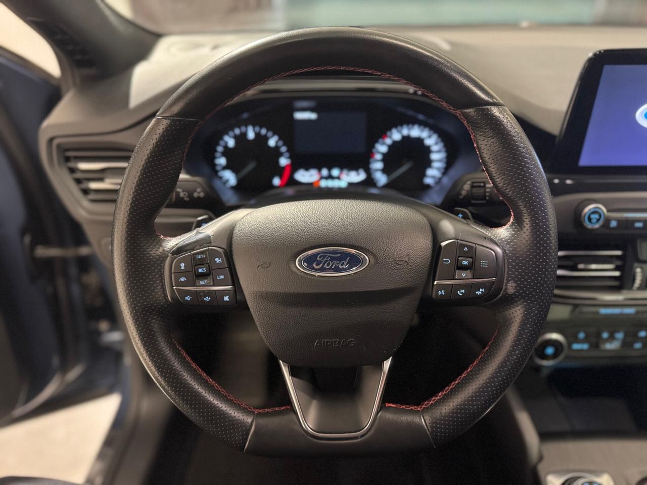 Ford Focus 1.5 EcoBlue 120 CV 5p. ST Line