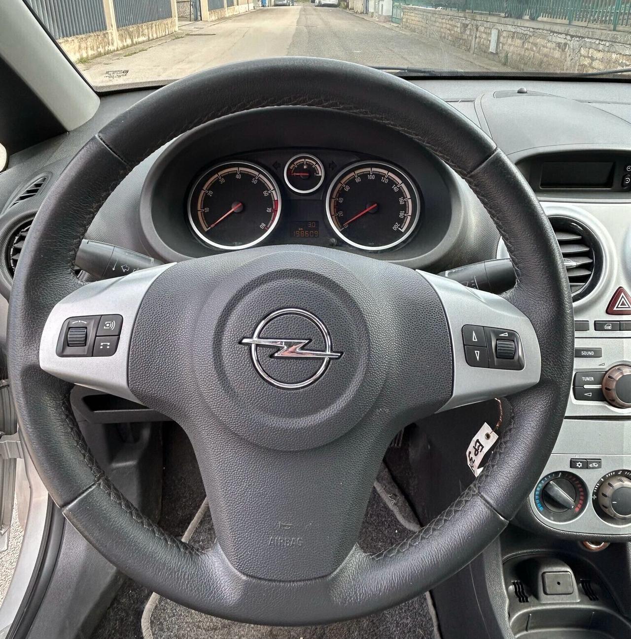 Opel Corsa 1.2 85CV 5 porte GPL-TECH ANNO 2013