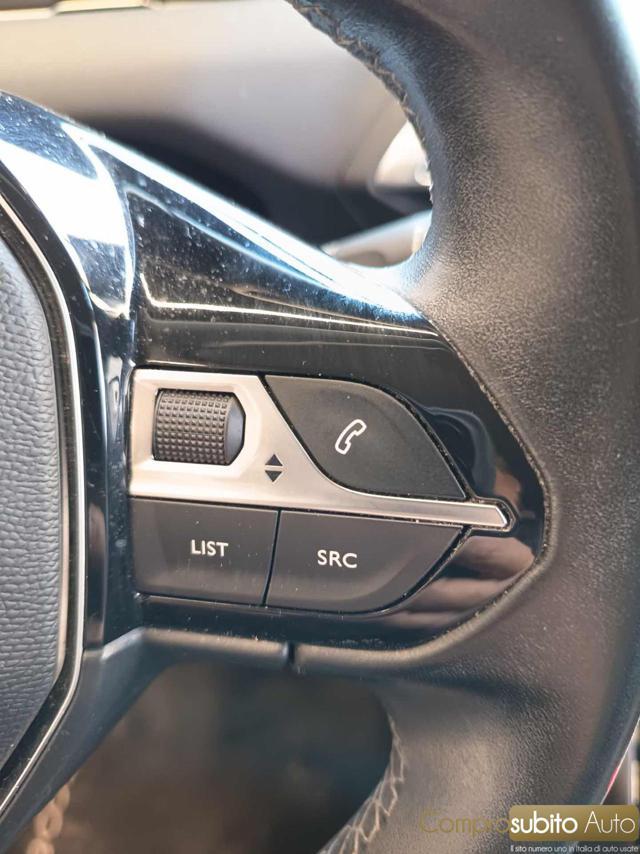 PEUGEOT 3008 PureTech Turbo 130 S&S Allure