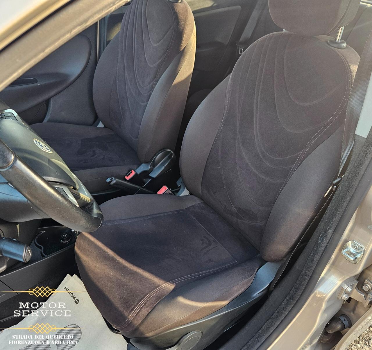 Lancia Ypsilon 1.2 69 CV 5 porte Gold DA 79€ MESE