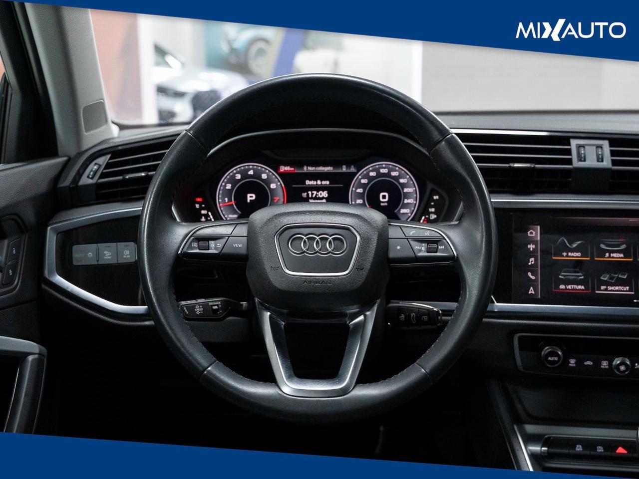 Audi Q3 35 1.5 TFSI Business Advanced s-tronic