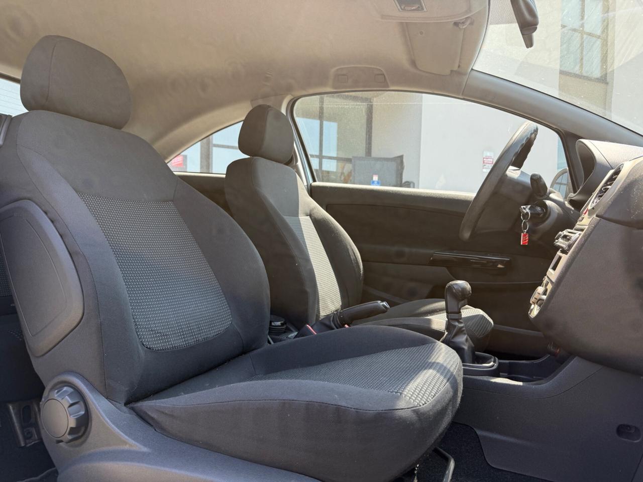 Opel Corsa 1.2 3 porte|METANO
