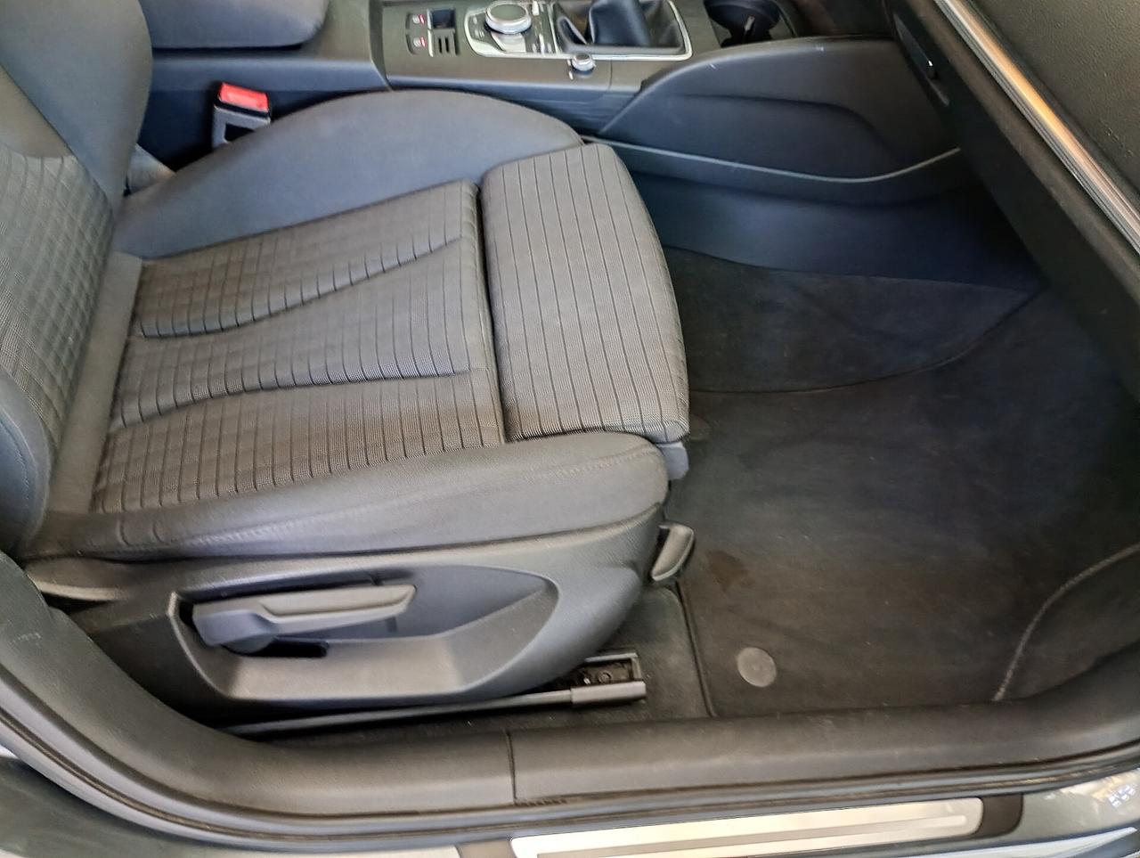 Audi A3 SPB 1.6 TDI 116 CV Sport - NEOPATENTATI