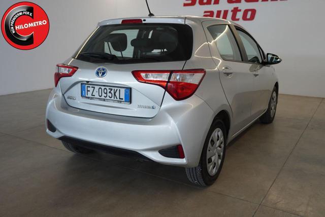 TOYOTA Yaris 1.5 Hybrid 5 porte Business