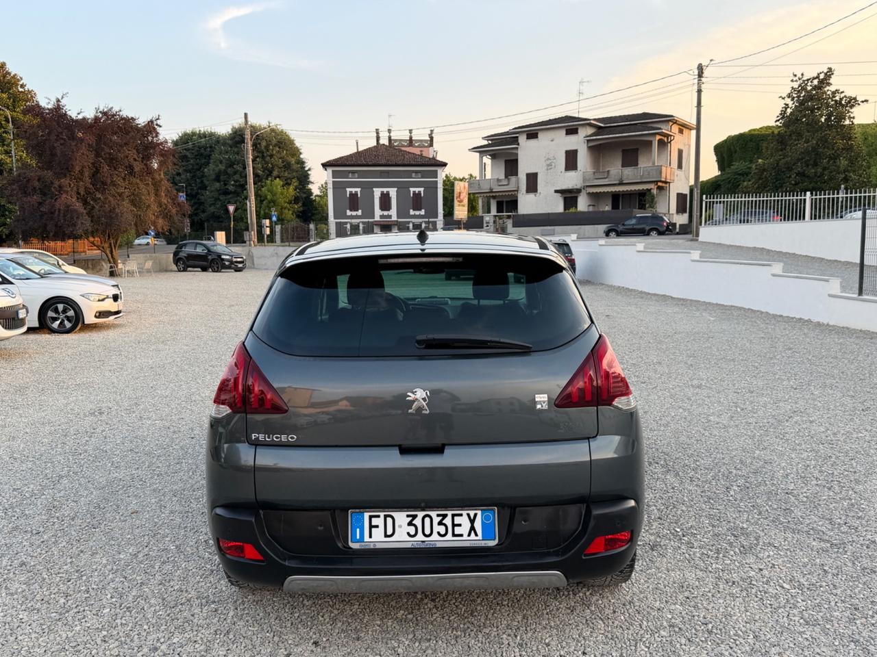Peugeot 3008 2.0 HDi Diesel+HYbrid4