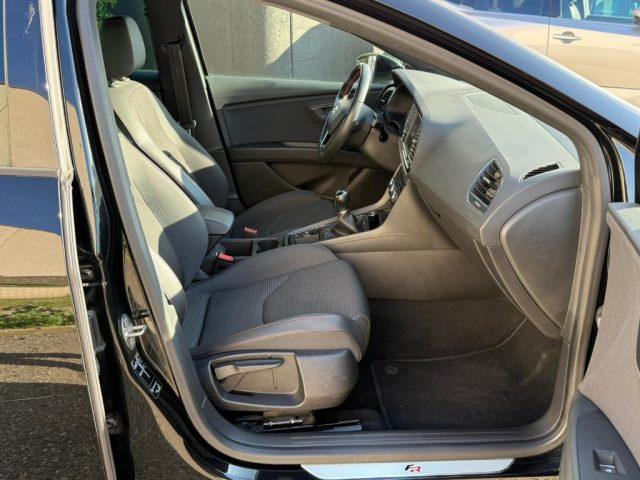 SEAT Leon 1.5 TGI 5p. FR NAVI - LED - TELECAMERA - BT - 18