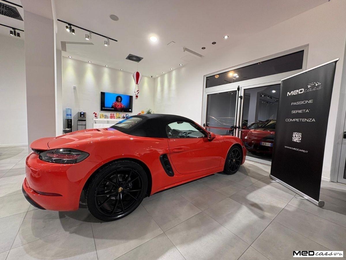 PORSCHE - 718 boxster 2.0 300CV PDK