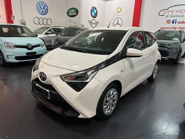 Toyota Aygo 1.0 VVT-i 69 CV 5 porte x-cool TSS