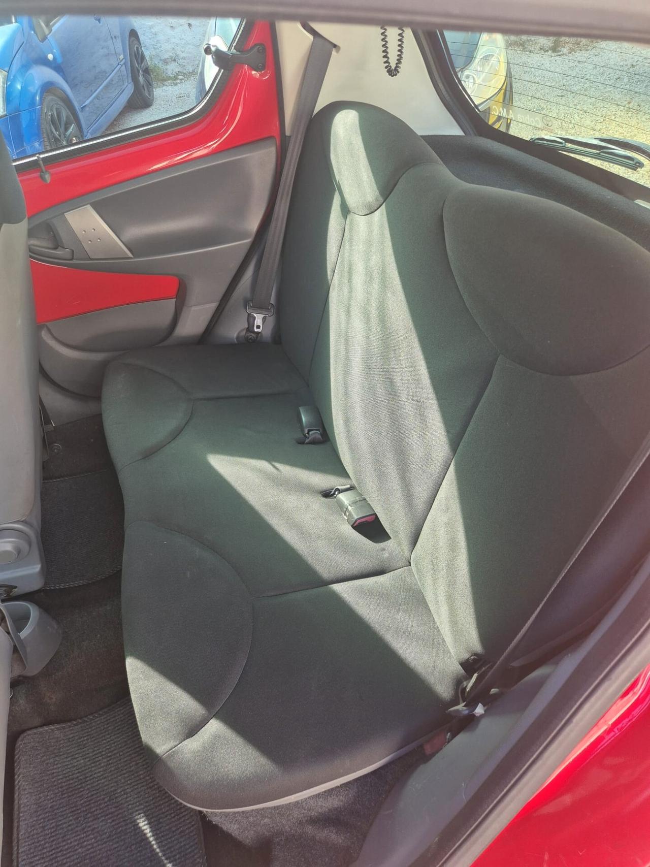 Toyota Aygo 1.0 - 5 Porte