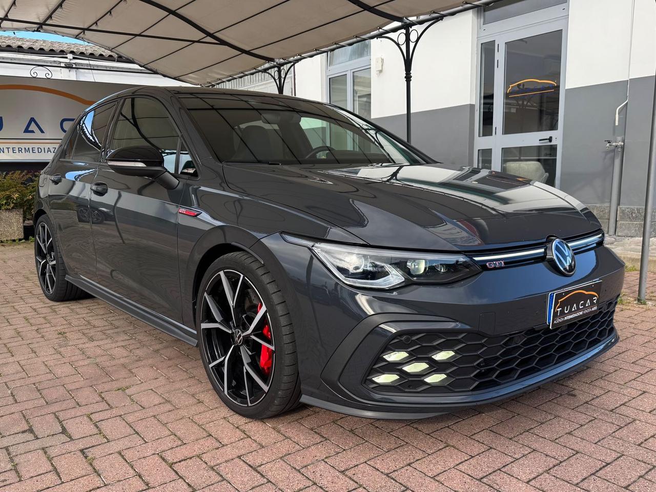 Volkswagen Golf GTI Ultimate 2.0 TSI GTI #10740