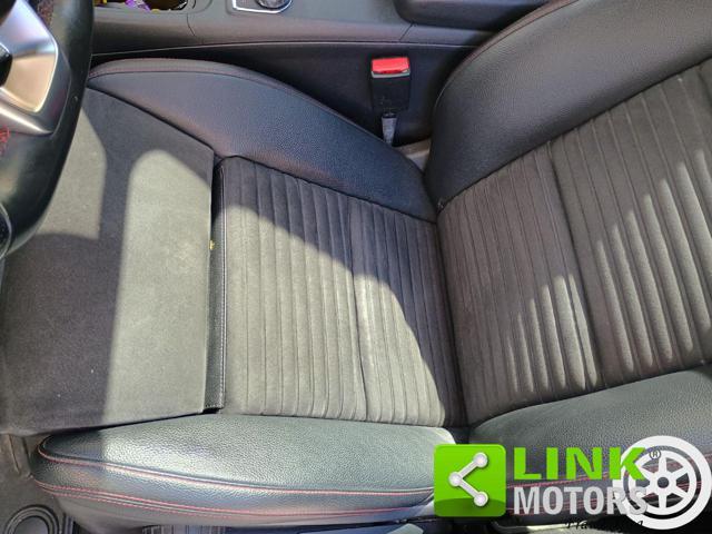 MERCEDES-BENZ GLA 200 d Automatic 4Matic Premium