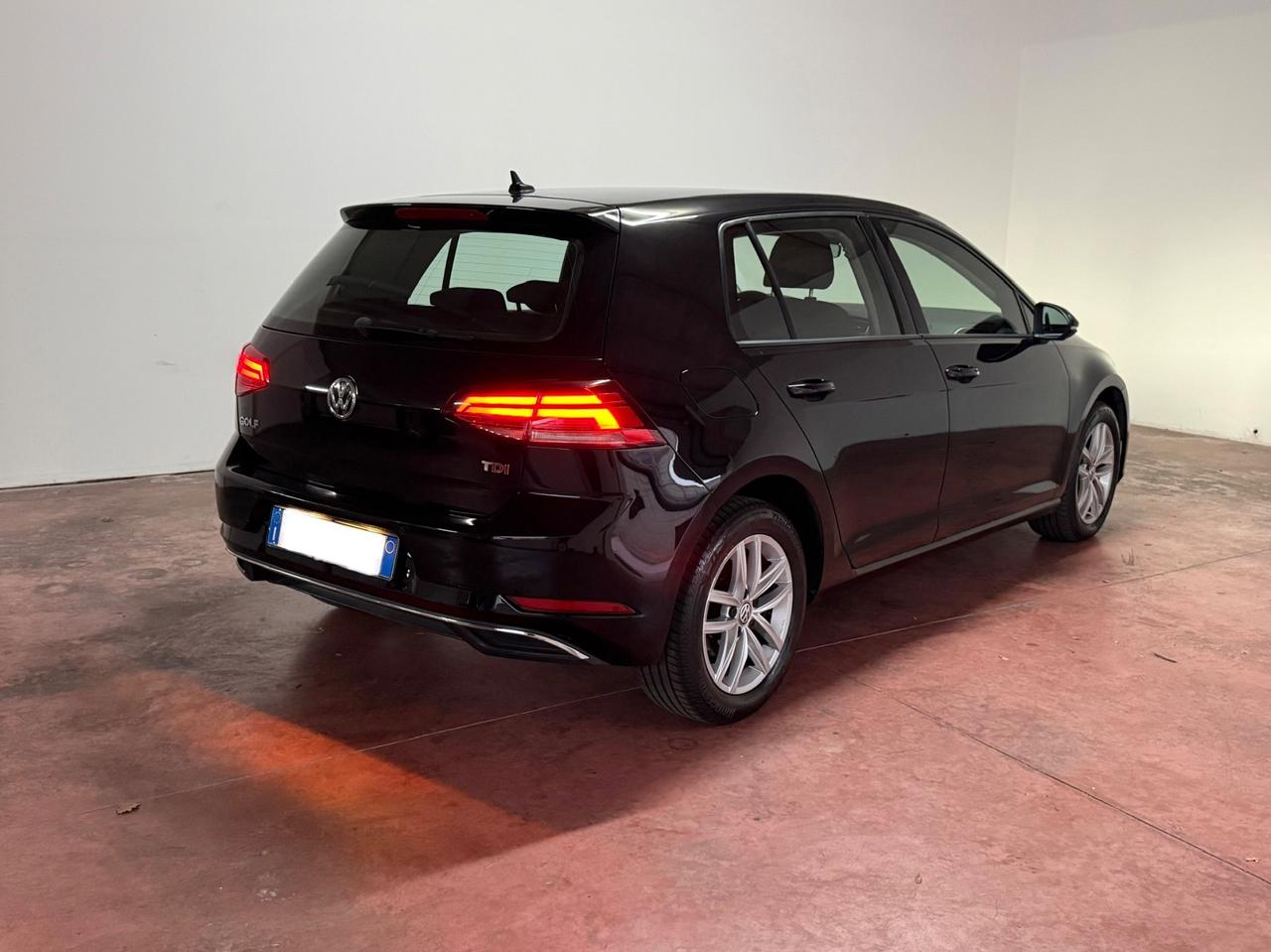 Volkswagen Golf 1.6 TDI 115CV DSG 5p. Business BlueMotion Technology