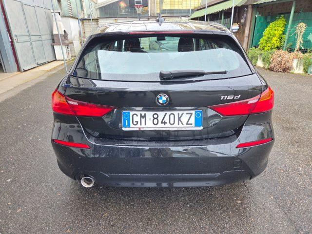 BMW 116 d 5p. Business Advantage