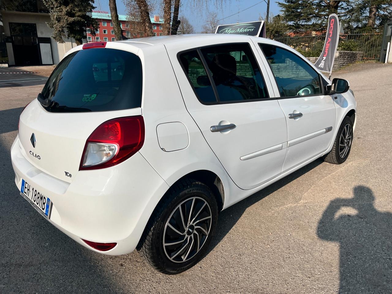 Renault Clio 1.2 16V TCE 100CV 5 porte Dynamique